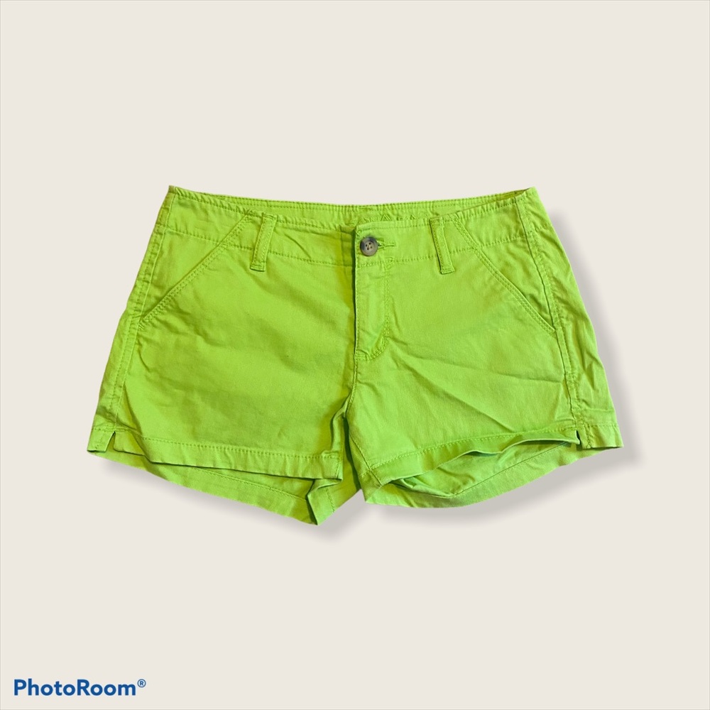 ~Bright green Arizona low rise shorts~